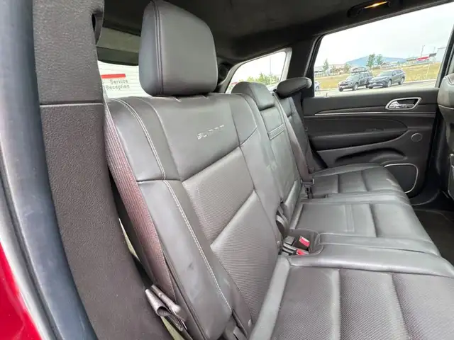 2014 Jeep Grand Cherokee SUMMIT LEATHER SEATS / SUNROOF / PADDLE in Cars & Trucks in Cranbrook - Image 12