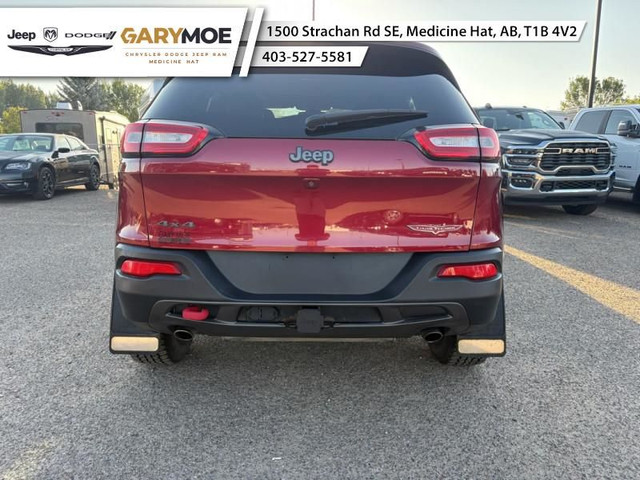 2016 Jeep Cherokee Trailhawk - Bluetooth in Cars & Trucks in Medicine Hat - Image 4