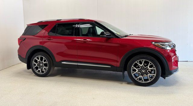 2025 Ford Explorer Platinum | 360 DEGREE CAMERA | HEATED FRONT in Cars & Trucks in Regina - Image 4
