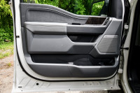 Leather Seats, Cooled Seats, Aluminum Wheels, Apple CarPlay, Android Auto! 6 LOCATIONS KINGSTON - (6... (image 8)