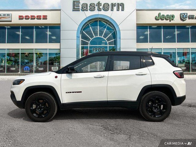 2023 Jeep Compass Trailhawk | Leather | Sunroof | Alpine Stereo in Cars & Trucks in Winnipeg - Image 2