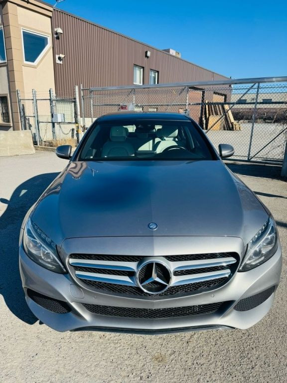2015 Mercedes-Benz C-Class C 300 in Cars & Trucks in City of Montréal - Image 2