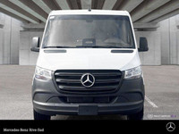 Mercedes-Benz Rive-Sud, la destination Mercedes-Benz par excellence. Bienvenue en première classe. D... (image 7)