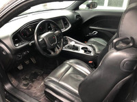 2016 DODGE CHALLENGER R/T 5.7 V8 SUPER TRACK PACK - 6 SPEED MANUAL - NO ACCIDENTS - SAFETY INCLUDED... (image 7)