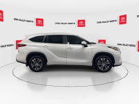 All Services Completed, One Owner verified, Don Valley North Toyota Original, Bought and Serviced He... (image 8)