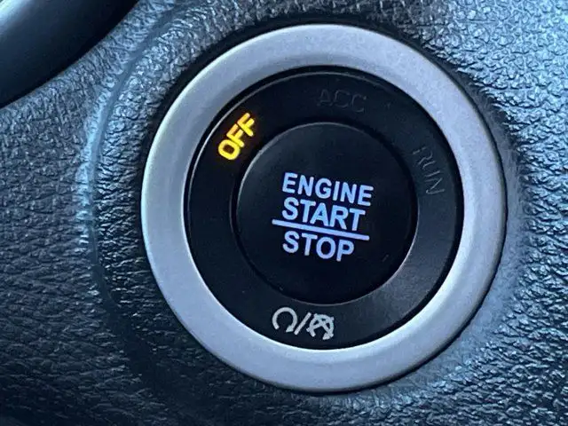 2018 Dodge Journey Canada Value Pkg | Front Wheel Drive in Cars & Trucks in Prince George - Image 18