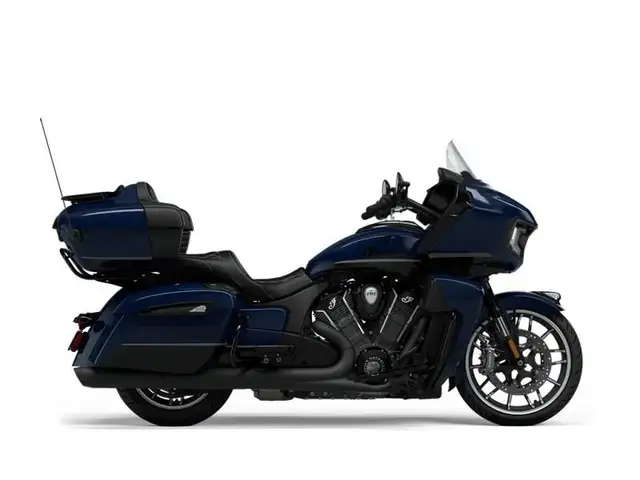 2024 Indian Motorcycle Pursuit Dark Horse with PowerBand Audio P in Street, Cruisers & Choppers in Cambridge - Image 20