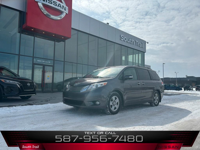  2014 Toyota Sienna *LIMITED PACKAGE*7-Pass AWD*ACCIDENT FREE CA in Cars & Trucks in Calgary