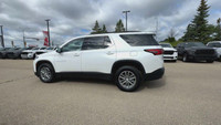 This Chevrolet Traverse is equipped with: Premium Cloth Seat Trim, Heated Driver & Front Passenger S... (image 6)
