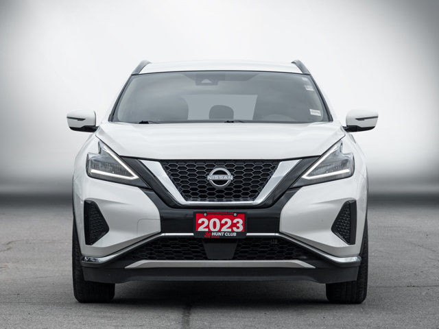 2023 Nissan Murano SR | Clean Carfax | Heated Seats in Cars & Trucks in Hamilton - Image 2