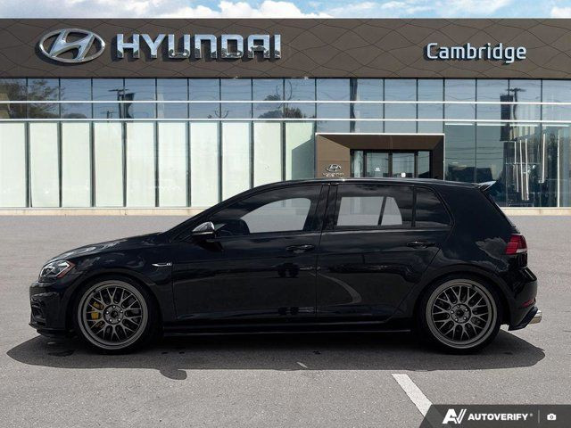 2019 Volkswagen Golf R 6-Speed Manual | Leather Seats in Cars & Trucks in Cambridge - Image 2