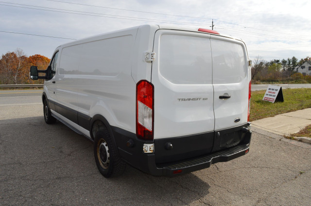 2016 Ford Transit T-150 148" Low Rf 8600 GVWR Swing-Out RH Dr in Cars & Trucks in Markham / York Region - Image 3