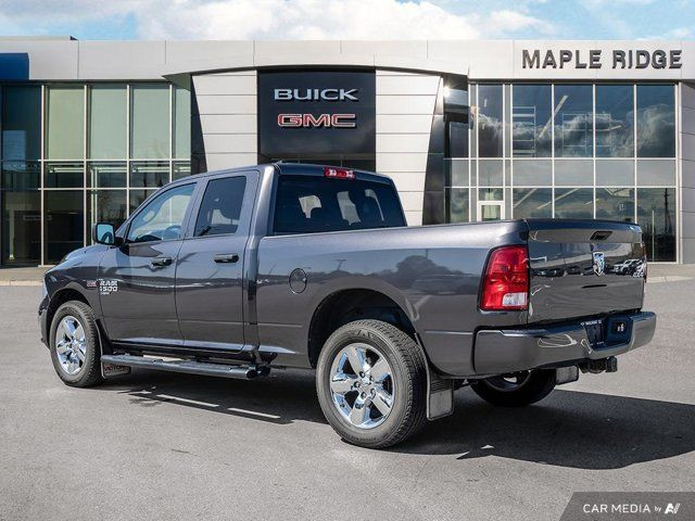 2019 Ram 1500 Classic Express | 5.7L Hemi | Side Steps | Chrome in Cars & Trucks in Tricities/Pitt/Maple - Image 4