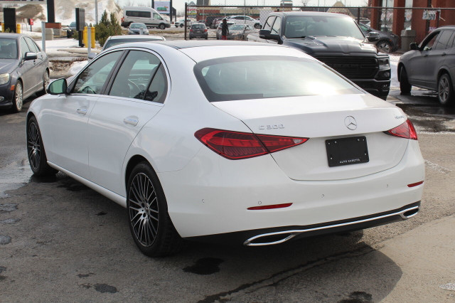 2023 Mercedes c300 4matic panoramic navi cam 360 clean carfax in Cars & Trucks in Laval / North Shore - Image 3