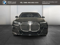 Découvrez l'incroyable BMW 750e xDrive Berline 2025 chez BMW Laval. Offrant une conduite exceptionne... (image 1)