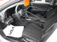 EXCEPTIONALLY CLEAN, 1 OWNER TRADE IN! VERY LOW KMS! FULLY SERVICED AND NEW 2 YEAR MVI! Engine: 4 Cy... (image 8)