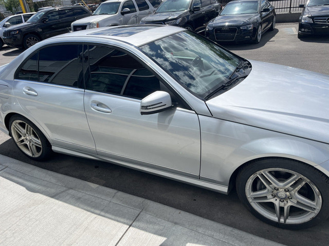 2010 Mercedes-Benz C-Class 4dr Sdn 3.0L 4MATIC in Cars & Trucks in Calgary - Image 4