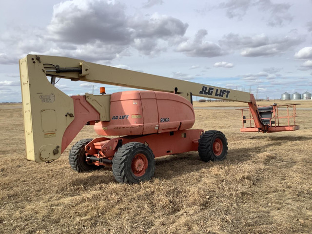 2000 JLG 4X4 80 Ft Boom Lift 800A in Heavy Equipment in Regina - Image 3