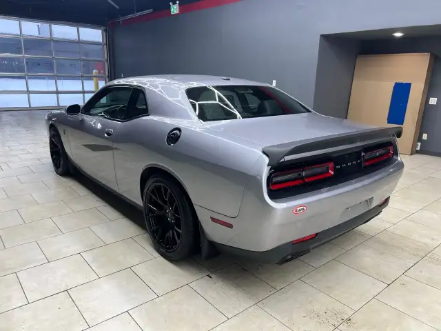 2016 Dodge Challenger in Cars & Trucks in Edmonton - Image 10