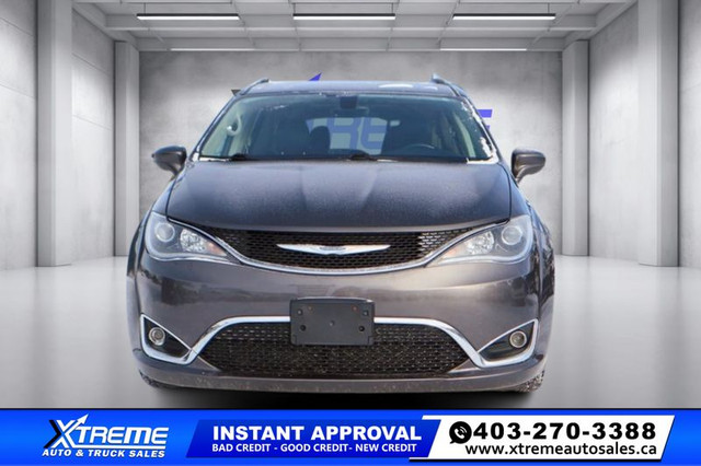 2017 Chrysler Pacifica Touring-L Plus - NO FEES! in Cars & Trucks in Calgary - Image 2