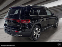 Mercedes-Benz Rive-Sud, la destination Mercedes-Benz par excellence. Bienvenue en première classe. D... (image 4)