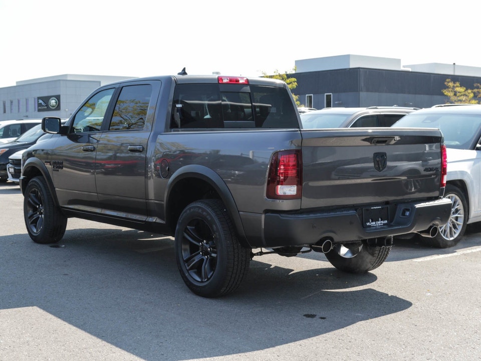 2022 Ram 1500 Classic WARLOCK