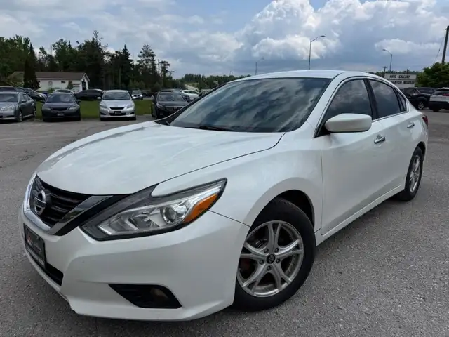 2017 NISSAN ALTIMA 2.5 | REV CAM | GAS SAVER dans Autos et camions dans Barrie - Image 3