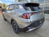 Smart, efficient, and ready for everything life throws your waythe 2026 Kia Sportage LX is the perfe... (image 3)