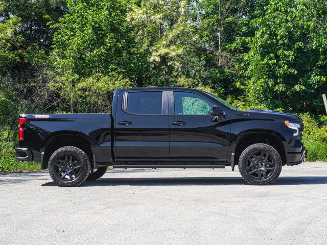 2024 Chevrolet Silverado 1500 LT Trail Boss- Heated Seats in Cars & Trucks in Barrie - Image 2