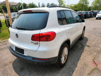 AWD, No Accidents, Automatic, Back up Camera, Bluetooth, Push Start, Panoramic Sunroof, Power Group,... (image 3)