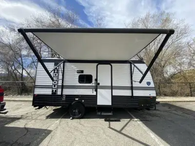 Keystone Hideout Sport Single Axle travel trailer 179RB highlights: 7.7 Cu. Ft. Refrigerator Rear Ba...