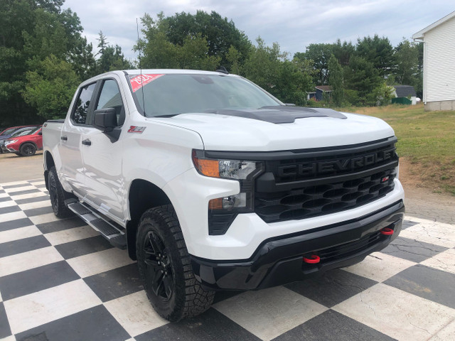 2024 Chevrolet Silverado K1500 Custom Trail Boss - Leather Seats in Cars & Trucks in Annapolis Valley - Image 4