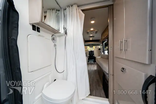 2025 Winnebago Travato 59K in RVs & Motorhomes in Kelowna - Image 15