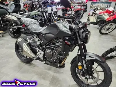 2024 HONDA CB 300 RAR CB 300 RAR ABS Black NEW Advertised at $ 6349 Including fine print $ 7156 Tota...