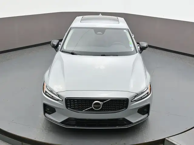 2024 Volvo S60 B5 B5 CORE SUNROOF, NAVIGATION, HEATED POWER SEAT in Cars & Trucks in City of Halifax - Image 34