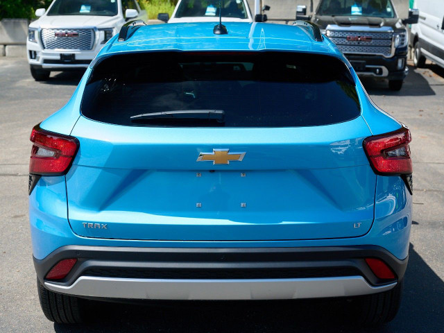 2025 Chevrolet Trax in Cars & Trucks in Kamloops - Image 3