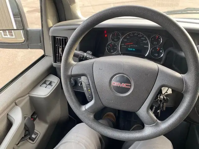 2020 GMC Savana642696558517781212