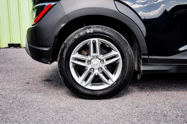 2022 Hyundai Kona 2.0L Essential AWD • HEATED SEATS • CP/AA in Cars & Trucks in Cornwall - Image 7