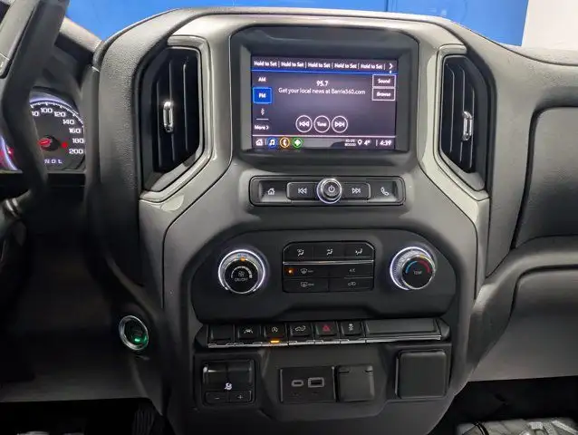 2025 Chevrolet Silverado 1500 Work Truck- Trailering Pkg in Cars & Trucks in Barrie - Image 25