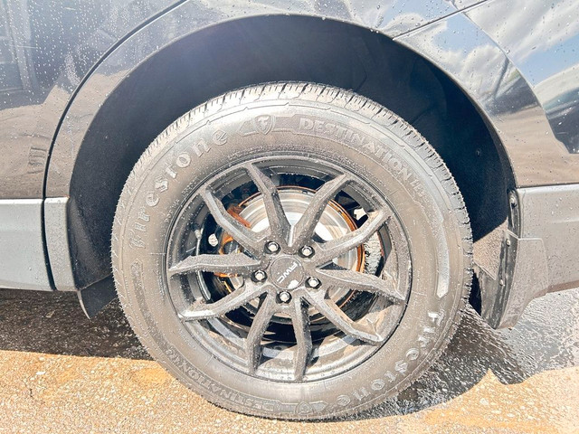 2019 Chevrolet Equinox AWD 4dr LS w-1LS in Cars & Trucks in Ottawa - Image 4