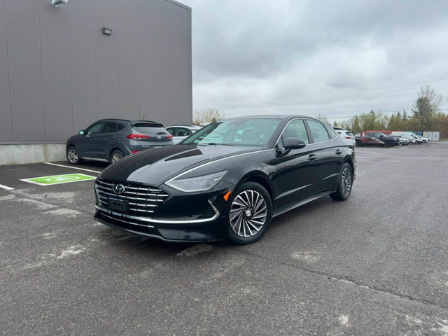 2022 Hyundai Sonata Hybrid Ultimate Luxury Meets Efficiency – 20 in Cars & Trucks in Ottawa - Image 2