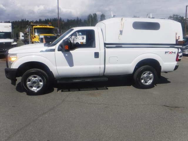 2011 Ford F-350 SD XL 4WD with Work Canopy in Cars & Trucks in Richmond - Image 2