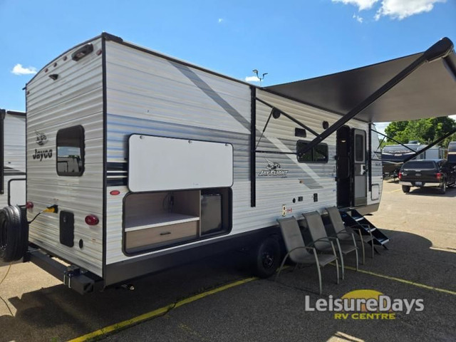 2026 Jayco Jay Flight SLX 261BHS in Travel Trailers & Campers in City of Toronto - Image 4