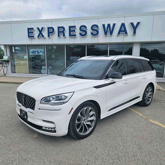 2021 Lincoln Aviator Grand Touring OVER $14,000 IN OPTONS! $98K  in Cars & Trucks in Stratford