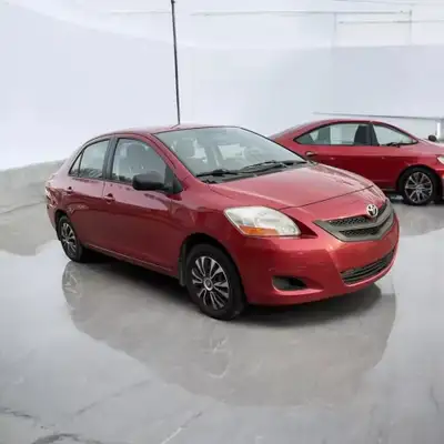 2007 Toyota Yaris | 1.5L | Manuel | 4 portes | Economique | Lecteur CD Nous Acceptons: -Nouvel Arriv...