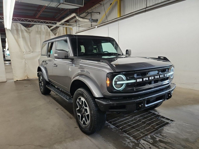 2022 Ford Bronco Outer Banks 4dr 314A in Cars & Trucks in Medicine Hat - Image 2