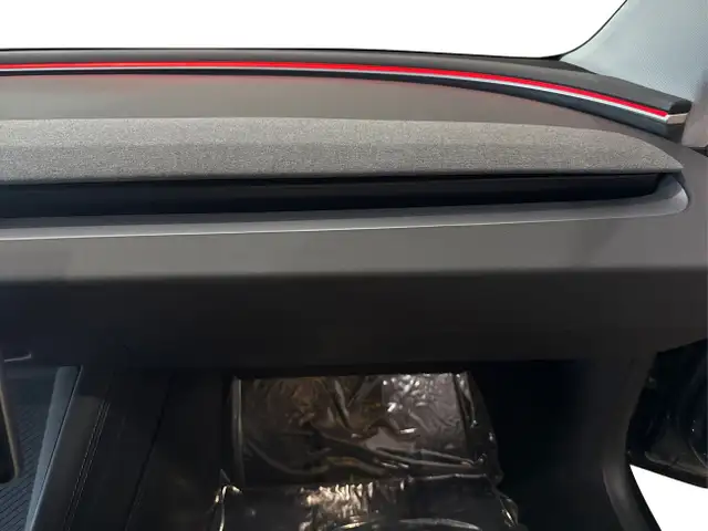 Tesla Model 3 2024 in Cars & Trucks in Markham / York Region - Image 71
