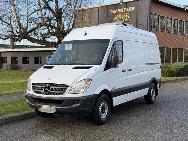 2012 Mercedes-Benz Sprinter 2500 with Aluminum Shelving in Cars & Trucks in Delta/Surrey/Langley - Image 4