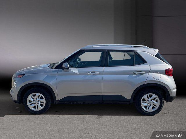 2023 Hyundai Venue Preferred in Cars & Trucks in Cambridge - Image 3