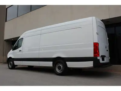 RARE FIND 177 EXTRA EXTENDED !!! 2020 MERCEDES SPRINTER 2500 -- 177 EXTRA EXTENDED -- HIGH ROOF -- 3...